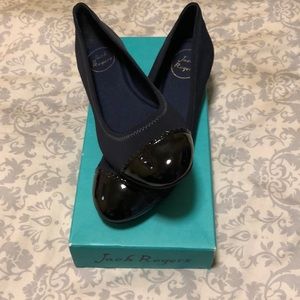NWT Jack Rogers Flats!!